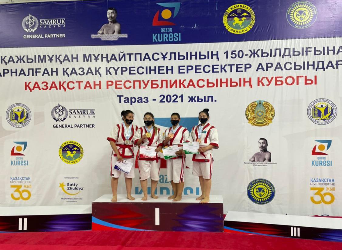 Сотрудница СОБРа завоевала бронзовую медаль на турнире по қазақ күресі