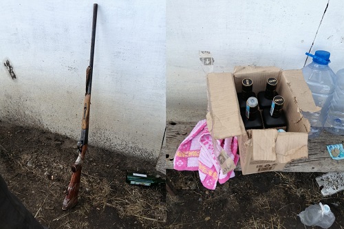Незаконные алкоголь и оружие изъяли у сельчанина полицейские СКО