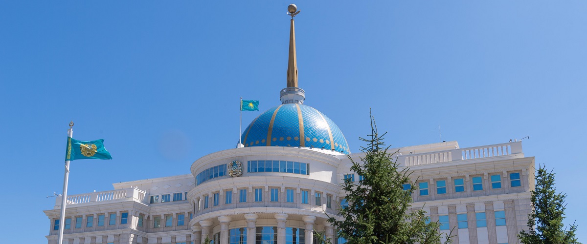 Президент Казахстана провел совещание с руководством Правительства