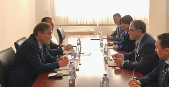 В МИД Казахстана обсудили дальнейшее углубление сотрудничества с Финляндией