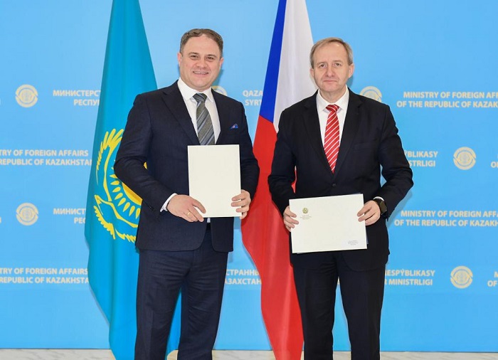 30 лет дипломатическим отношениям между Казахстаном и Чехией