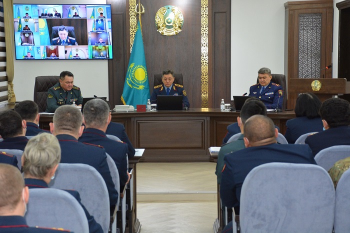 Руководитель аппарата МВД РК встретился с личным составом североказахстанской полиции