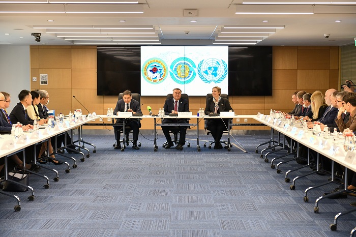 Глава МИД Казахстана встретился с представителями агентств ООН и дипломатическим корпусом в Алматы