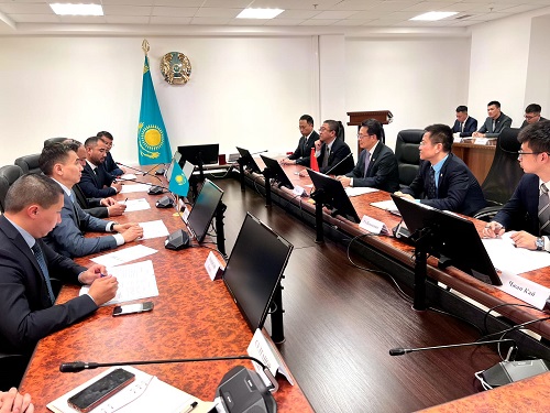 В Казахстан прибыло руководство китайской компании COFCO