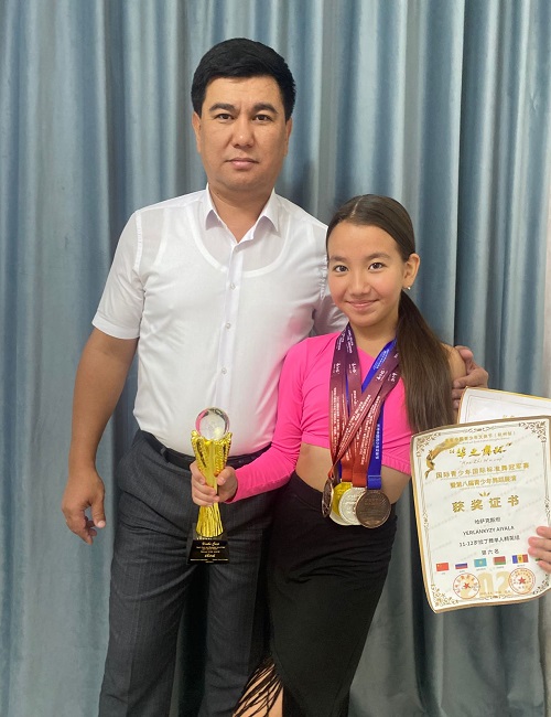 «Очень горжусь дочерью»: Дочь сотрудника ДГД по Мангистауской области стала финалисткой танцевальных турниров в Китае