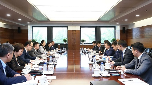 Казахстан и Китай обменялись взглядами по совместным автодорожным проектам