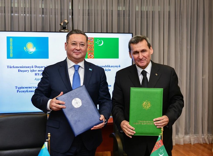 Казахстан и Туркменистан нацелены на укрепление стратегического партнёрства