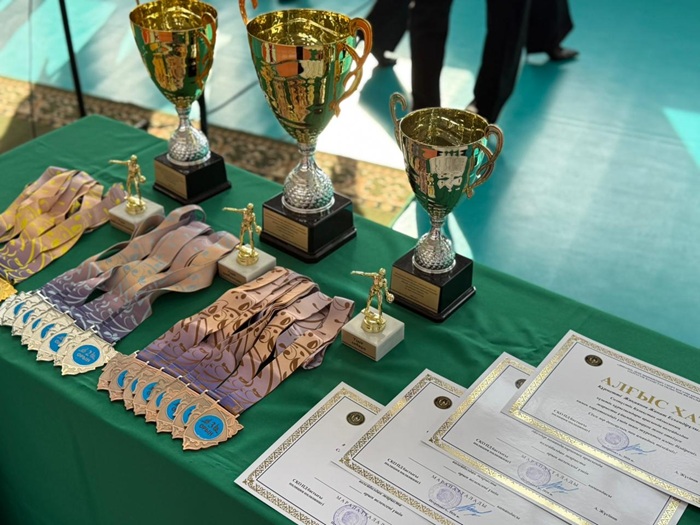 Спортивным праздником встречают 8 марта полицейские в СКО