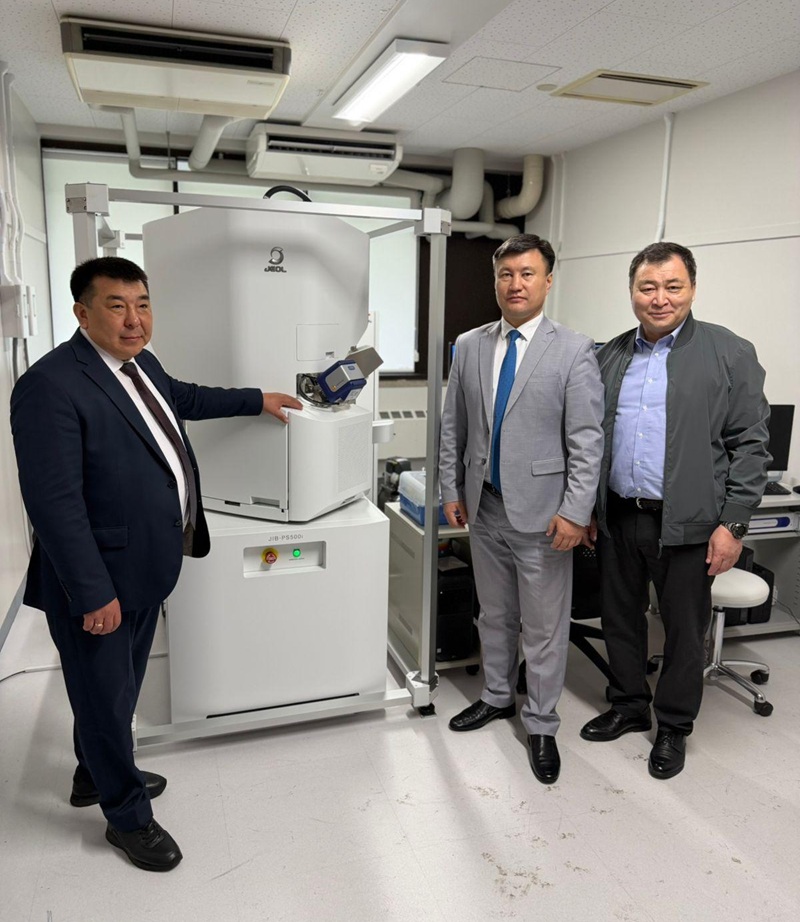 ЕНУ расширяет сотрудничество с Японией: меморандум с JEOL Ltd. и новые научные партнерства