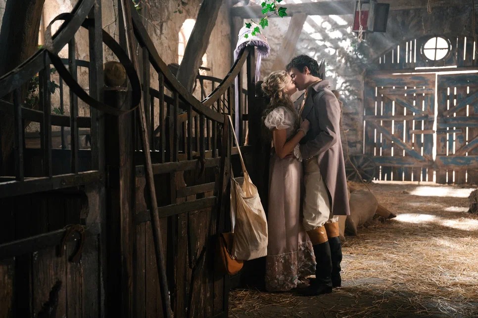 «История его служанки» на Иви: 90 серий, параллельные съемки  и светские страсти XIX века