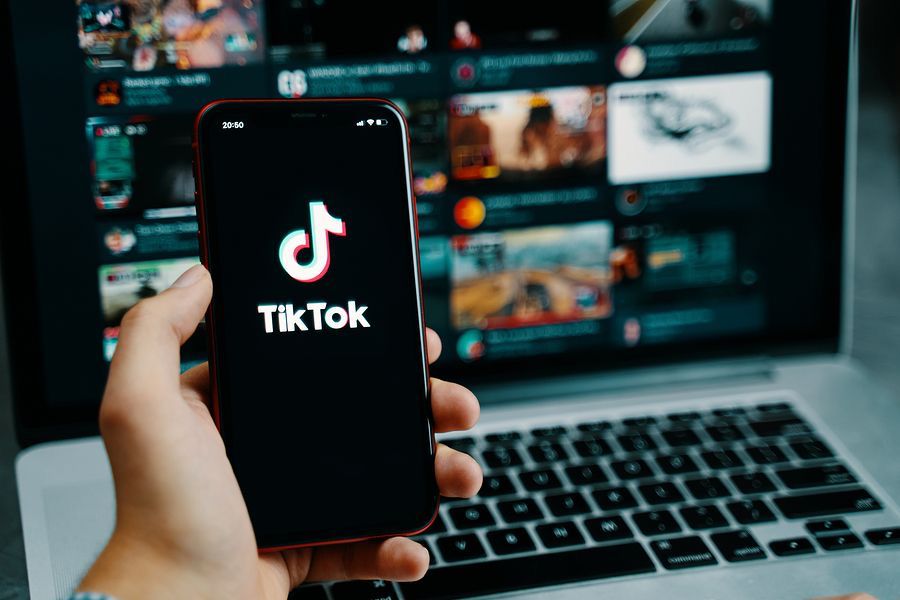 TikTok запускает образовательную инициативу по ответственному использованию ИИ в Казахстане